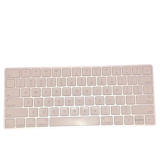 APPLE Wireless Magic Keyboard NO CABLE ***SELLING AS IS*** - Picture 7 of 14